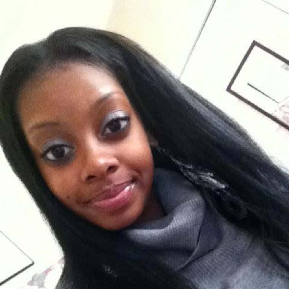 Meet your Posher, Jasmine